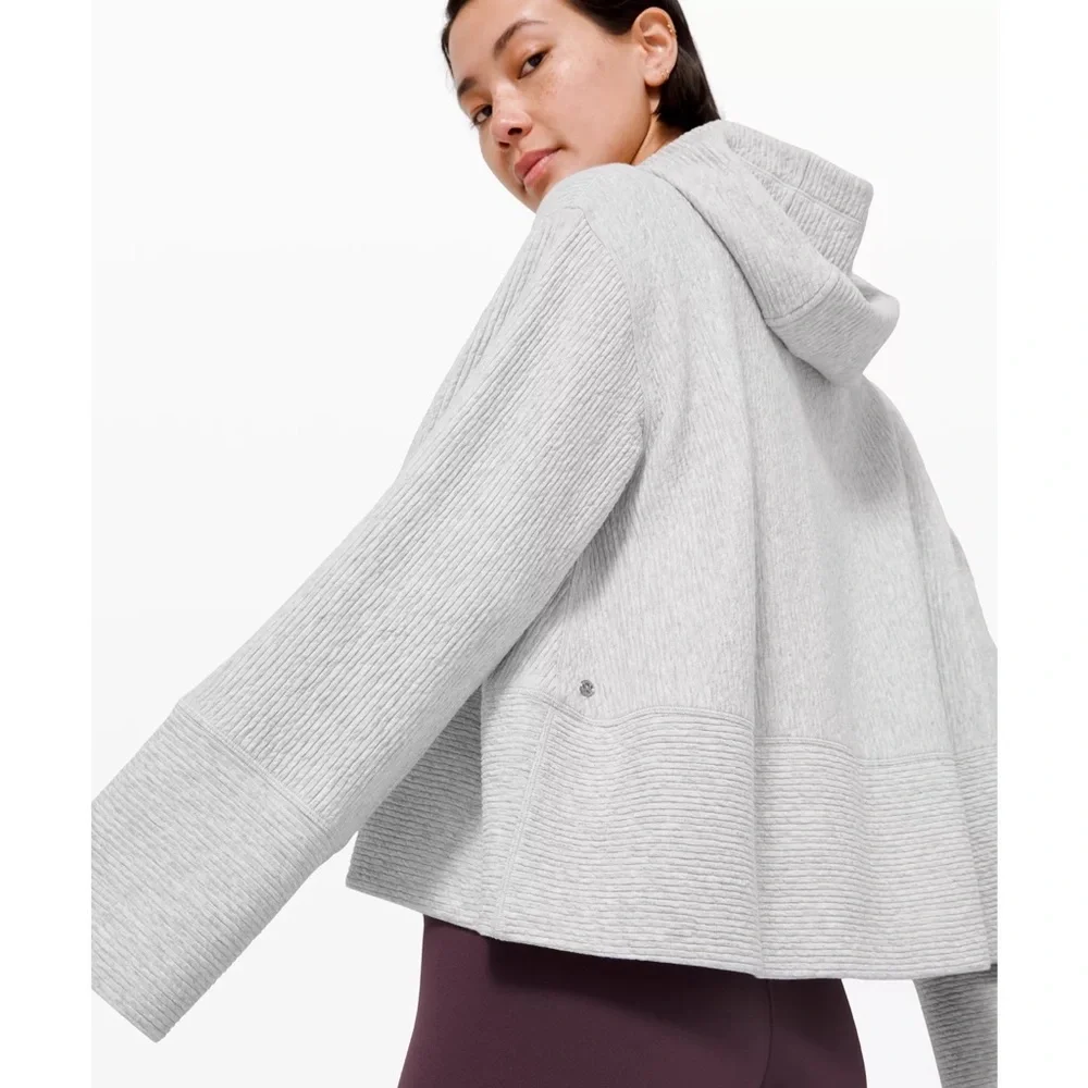Lululemon Retreat Yourself Hoodie in Heathered Core Ultra‎ Light Grey Nimbus